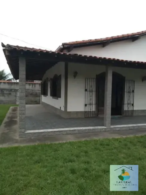 Foto 3 de Casa com 3 quartos à venda, 60m2 em Araruama - RJ