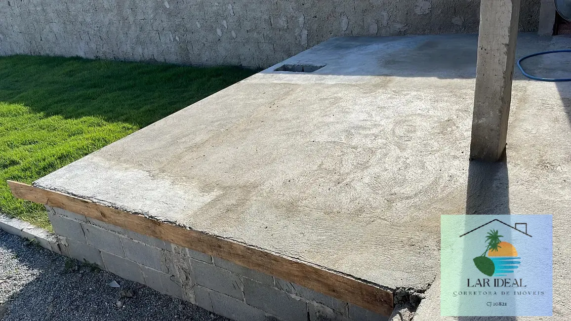 Foto 3 de Casa de Condomínio à venda, 320m2 em Araruama - RJ