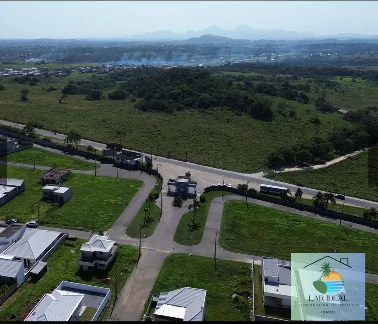 Foto 6 de Casa de Condomínio com 2 quartos à venda, 320m2 em Araruama - RJ