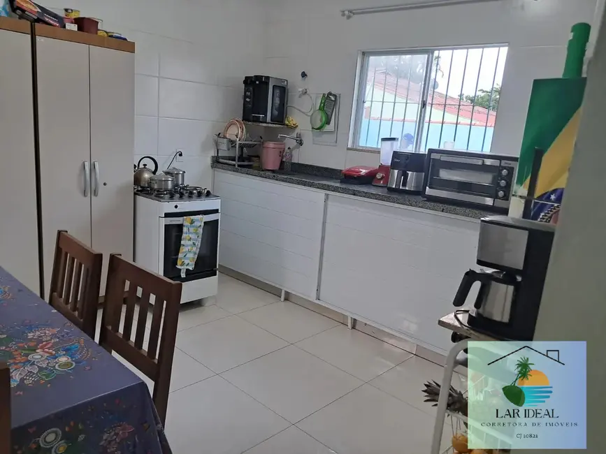 Foto 9 de Casa com 2 quartos à venda, 300m2 em Araruama - RJ