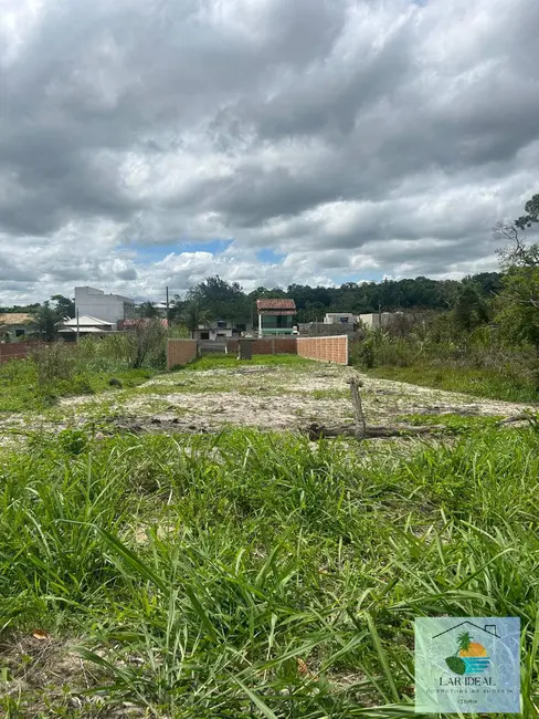 Foto 1 de Terreno / Lote à venda, 361m2 em Saquarema - RJ
