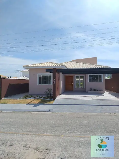 Casa de Condomínio com 3 quartos à venda, 360m2 em Nova São Pedro, Sao Pedro Da Aldeia - RJ - imagem 1 Foto 1 de Casa de Condomínio com 3 quartos à venda, 360m2 em Nova São Pedro, Sao Pedro Da Aldeia - RJ