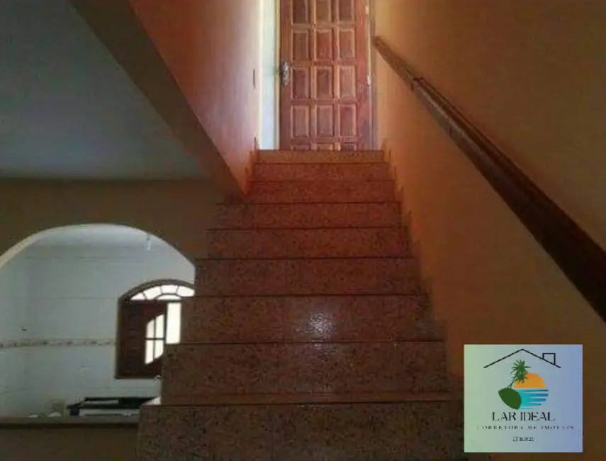 Casa de Condomínio com 3 quartos à venda, 360m2 em Araruama - RJ - imagem 7 Foto 7 de Casa de Condomínio com 3 quartos à venda, 360m2 em Araruama - RJ