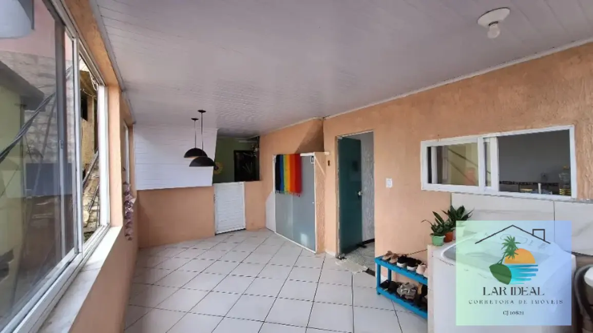 Foto 2 de Casa com 2 quartos à venda em Arraial Do Cabo - RJ