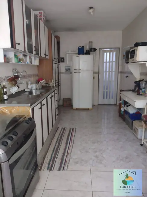Casa com 4 quartos à venda, 600m2 em Praia Linda, Sao Pedro Da Aldeia - RJ - imagem 6 Foto 6 de Casa com 4 quartos à venda, 600m2 em Praia Linda, Sao Pedro Da Aldeia - RJ