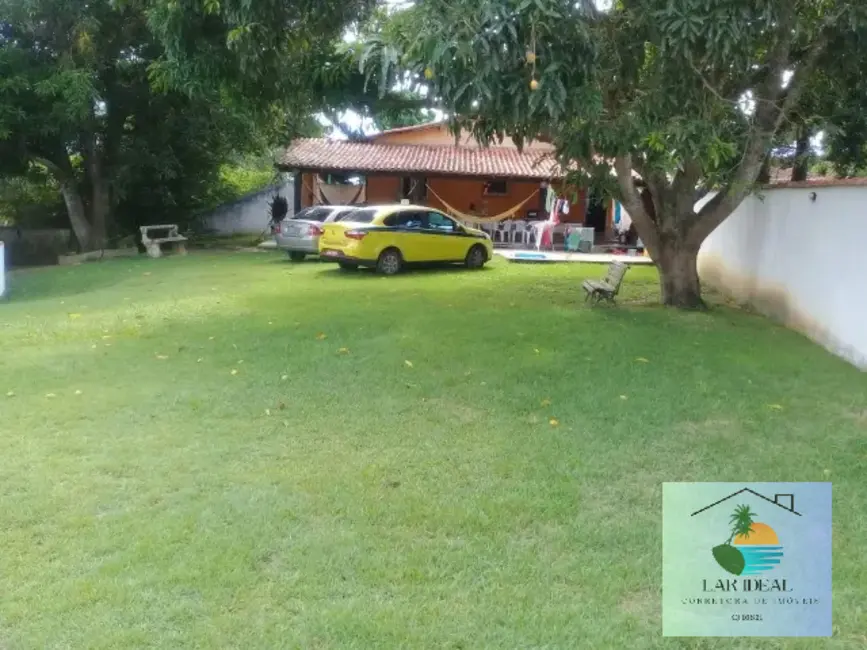 Foto 2 de Casa com 3 quartos à venda, 150m2 em Araruama - RJ