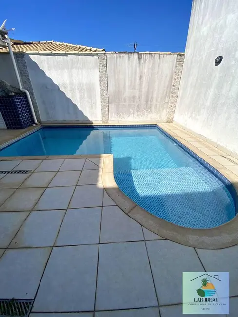Foto 5 de Casa com 4 quartos à venda, 300m2 em Cabo Frio - RJ