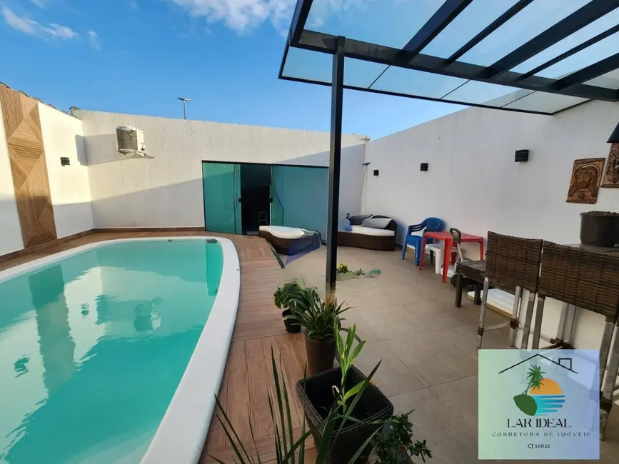 Foto 4 de Casa com 4 quartos à venda, 225m2 em Cabo Frio - RJ