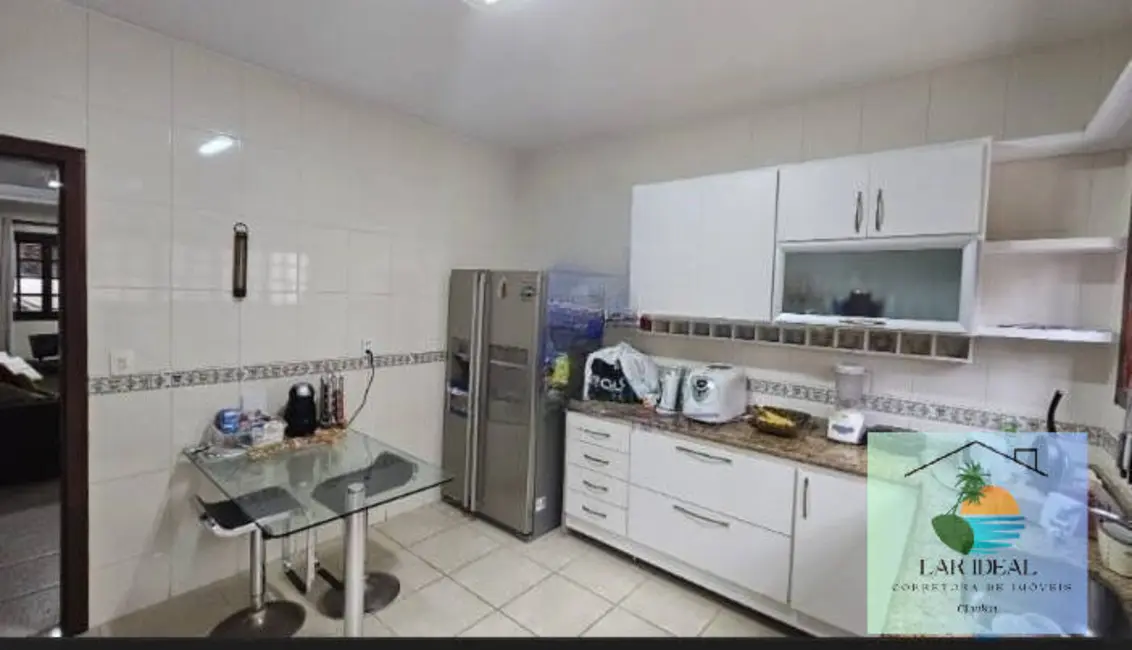 Foto 7 de Casa de Condomínio com 4 quartos à venda, 177m2 em Cabo Frio - RJ