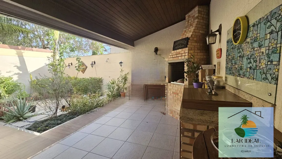 Foto 8 de Casa de Condomínio com 3 quartos à venda, 118m2 em Portinho, Cabo Frio - RJ