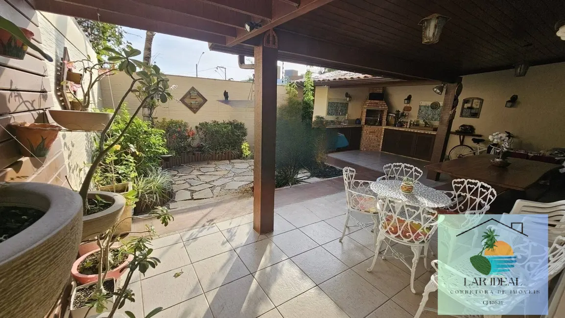 Foto 9 de Casa de Condomínio com 3 quartos à venda, 118m2 em Portinho, Cabo Frio - RJ