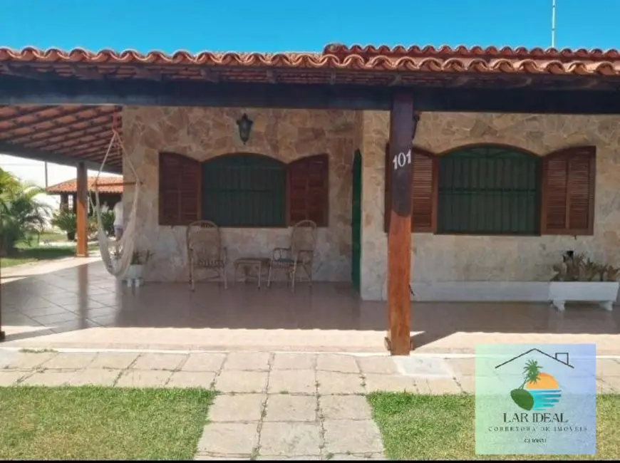 Foto 1 de Casa com 4 quartos à venda, 360m2 em Praia Seca, Araruama - RJ