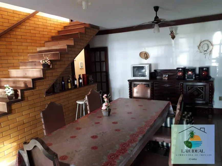 Foto 8 de Casa com 6 quartos à venda, 455m2 em Praia Seca, Araruama - RJ