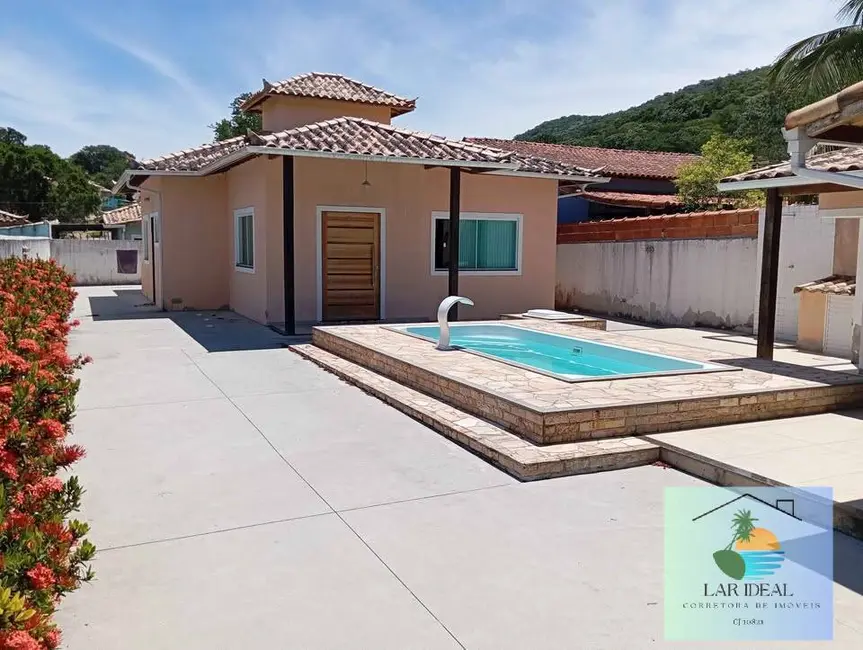 Foto 1 de Casa de Condomínio com 3 quartos à venda, 360m2 em Morro do Milagre, Sao Pedro Da Aldeia - RJ