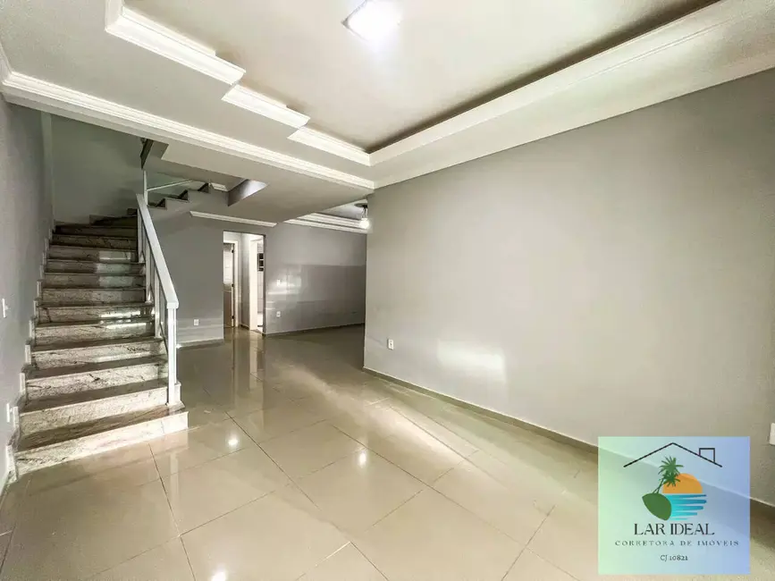 Casa com 4 quartos à venda, 180m2 em Nova São Pedro, Sao Pedro Da Aldeia - RJ - imagem 6 Foto 6 de Casa com 4 quartos à venda, 180m2 em Nova São Pedro, Sao Pedro Da Aldeia - RJ