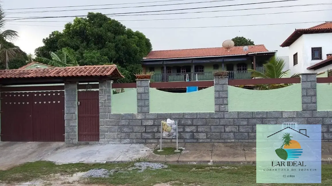 Casa de Condomínio com 4 quartos à venda, 450m2 em Araruama - RJ - imagem 1 Foto 1 de Casa de Condomínio com 4 quartos à venda, 450m2 em Araruama - RJ