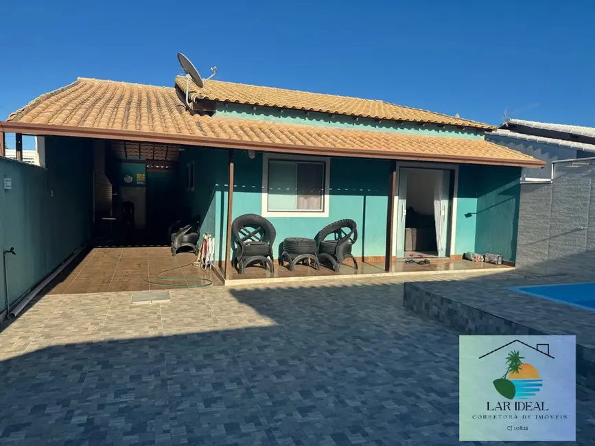 Foto 1 de Casa com 2 quartos à venda em Cabo Frio - RJ