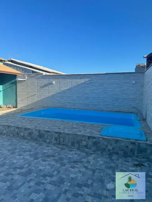 Foto 2 de Casa com 2 quartos à venda em Cabo Frio - RJ