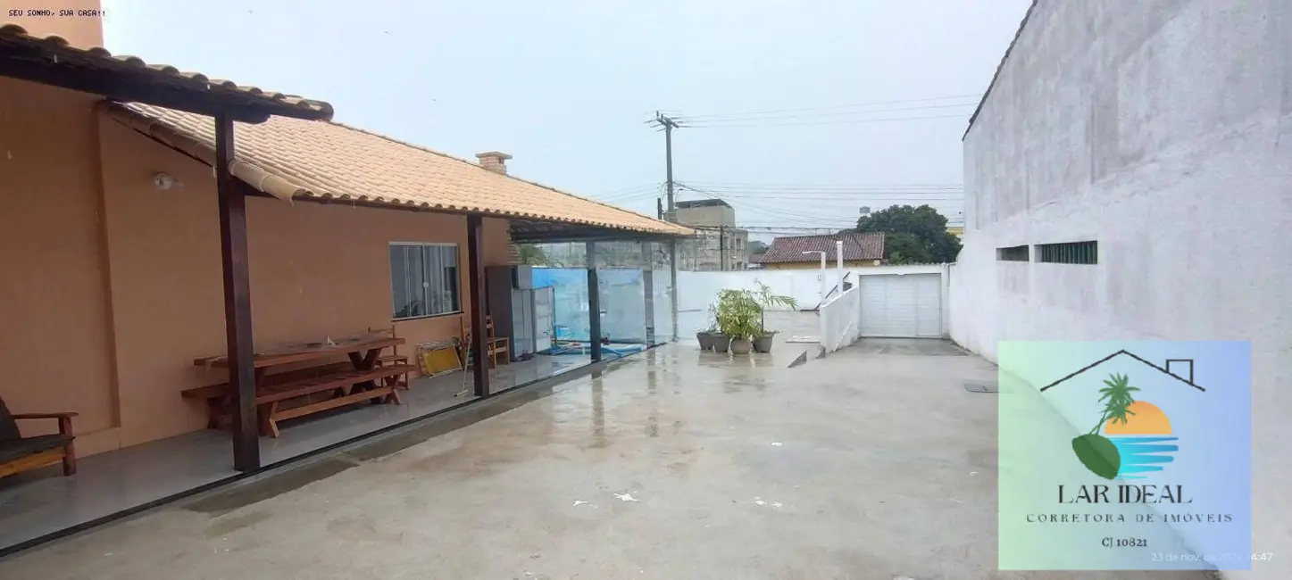Foto 3 de Casa com 3 quartos à venda, 366m2 em Araruama - RJ