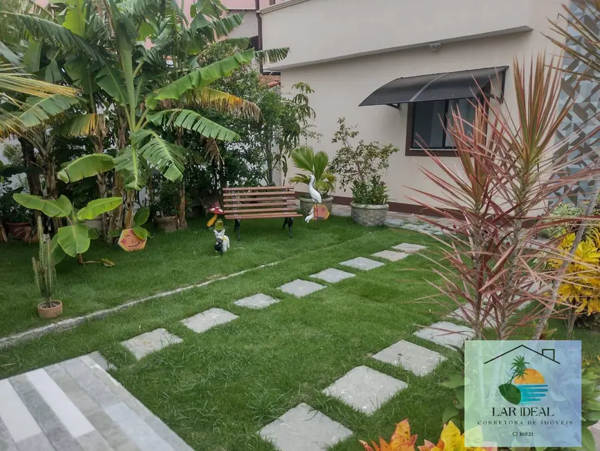 Foto 2 de Casa de Condomínio com 3 quartos à venda, 200m2 em Arraial Do Cabo - RJ