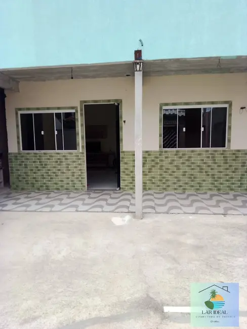 Foto 1 de Casa com 4 quartos à venda em Arraial Do Cabo - RJ
