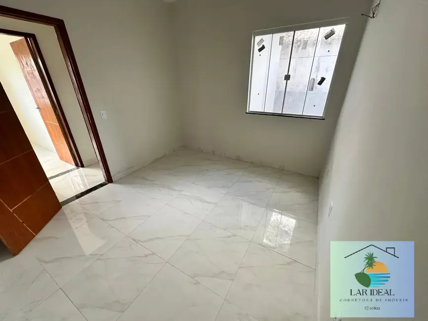Casa com 3 quartos à venda em Araruama - RJ - imagem 5 Foto 5 de Casa com 3 quartos à venda em Araruama - RJ