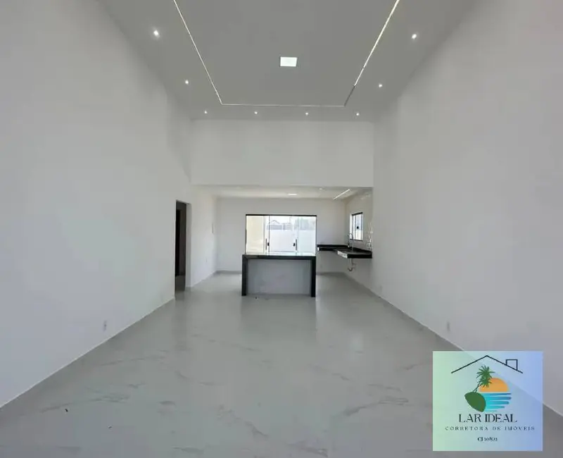 Foto 8 de Casa com 3 quartos à venda em Araruama - RJ