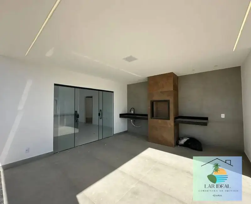 Foto 7 de Casa com 3 quartos à venda em Araruama - RJ