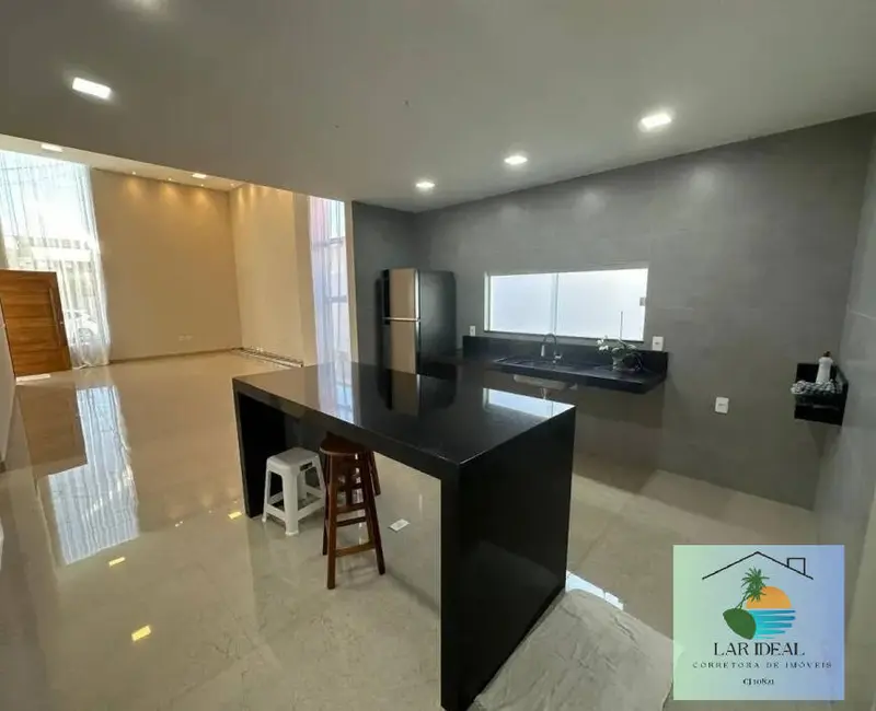 Foto 9 de Casa com 3 quartos à venda em Araruama - RJ