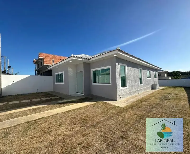 Foto 3 de Casa de Condomínio com 3 quartos à venda, 415m2 em Araruama - RJ