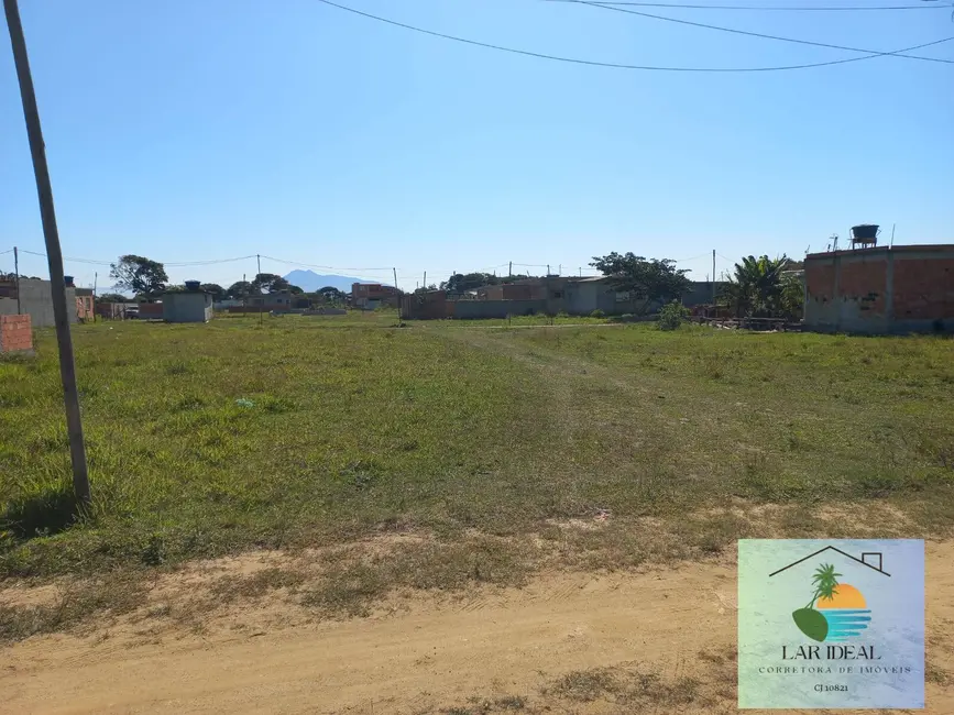 Foto 1 de Terreno / Lote à venda, 202m2 em Cabo Frio - RJ