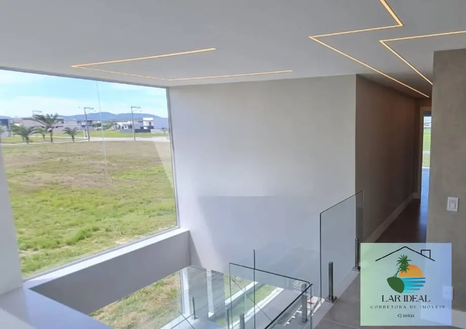 Foto 7 de Casa com 4 quartos à venda, 280m2 em Ogiva, Cabo Frio - RJ