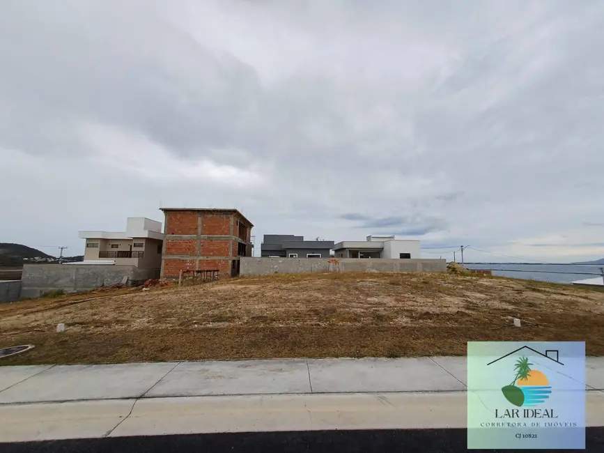 Foto 1 de Lote de Condomínio à venda, 252m2 em Nova São Pedro, Sao Pedro Da Aldeia - RJ