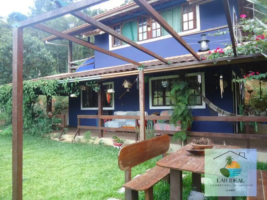 Casa com 2 quartos à venda, 600m2 em Lumiar, Nova Friburgo - RJ - imagem 3 Foto 3 de Casa com 2 quartos à venda, 600m2 em Lumiar, Nova Friburgo - RJ