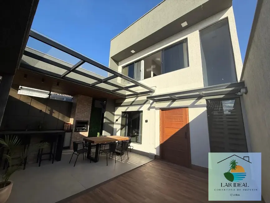 Foto 1 de Casa com 4 quartos à venda em Jardim Mariléa, Rio Das Ostras - RJ