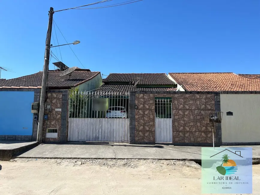 Foto 1 de Casa com 4 quartos à venda, 225m2 em Centro, Araruama - RJ