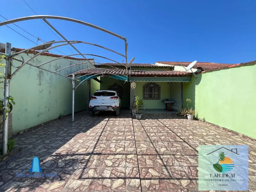 Foto 2 de Casa com 4 quartos à venda, 225m2 em Centro, Araruama - RJ