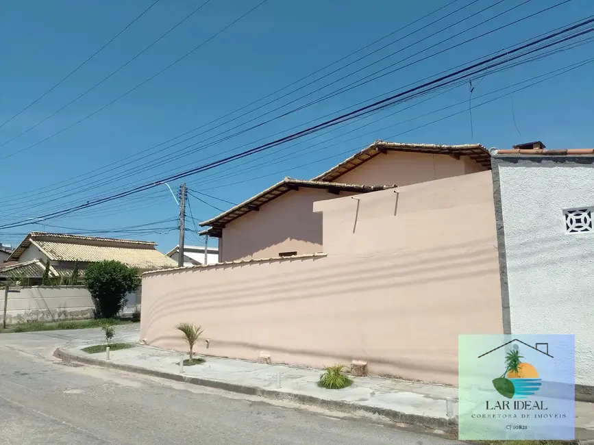 Foto 4 de Casa com 3 quartos à venda em Extensão do Bosque, Rio Das Ostras - RJ