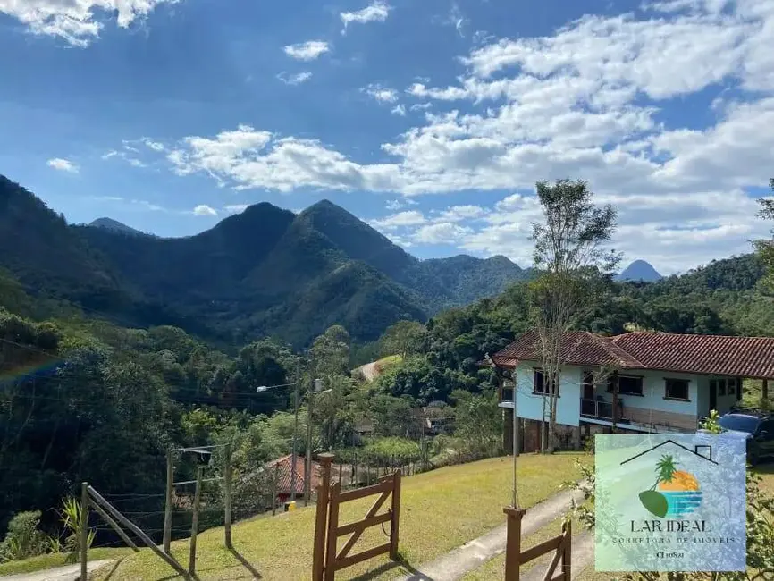Sítio / Rancho com 2 quartos à venda, 2000m2 em São Pedro da Serra, Nova Friburgo - RJ - imagem 5 Foto 5 de Sítio / Rancho com 2 quartos à venda, 2000m2 em São Pedro da Serra, Nova Friburgo - RJ