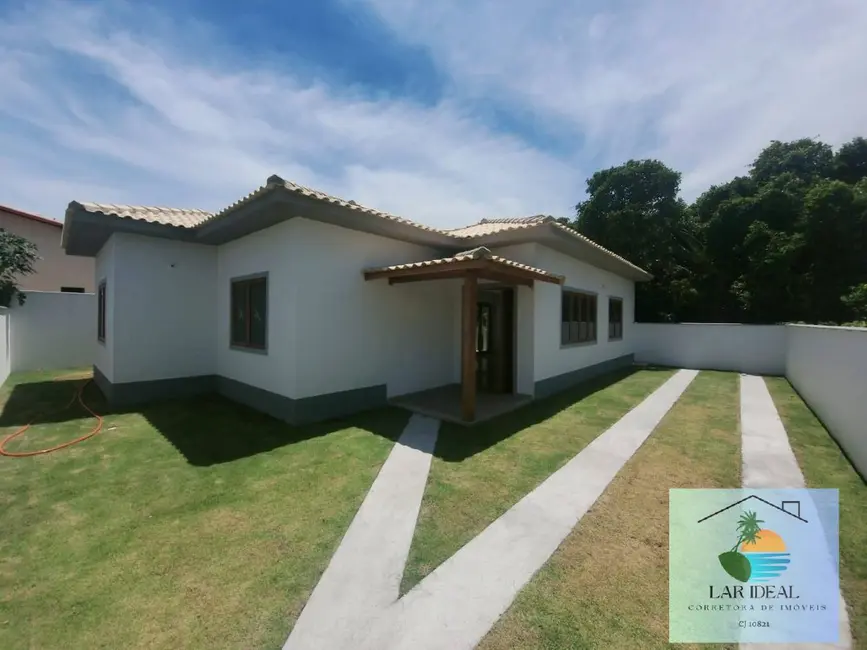 Foto 1 de Casa com 2 quartos à venda, 264m2 em Cabo Frio - RJ