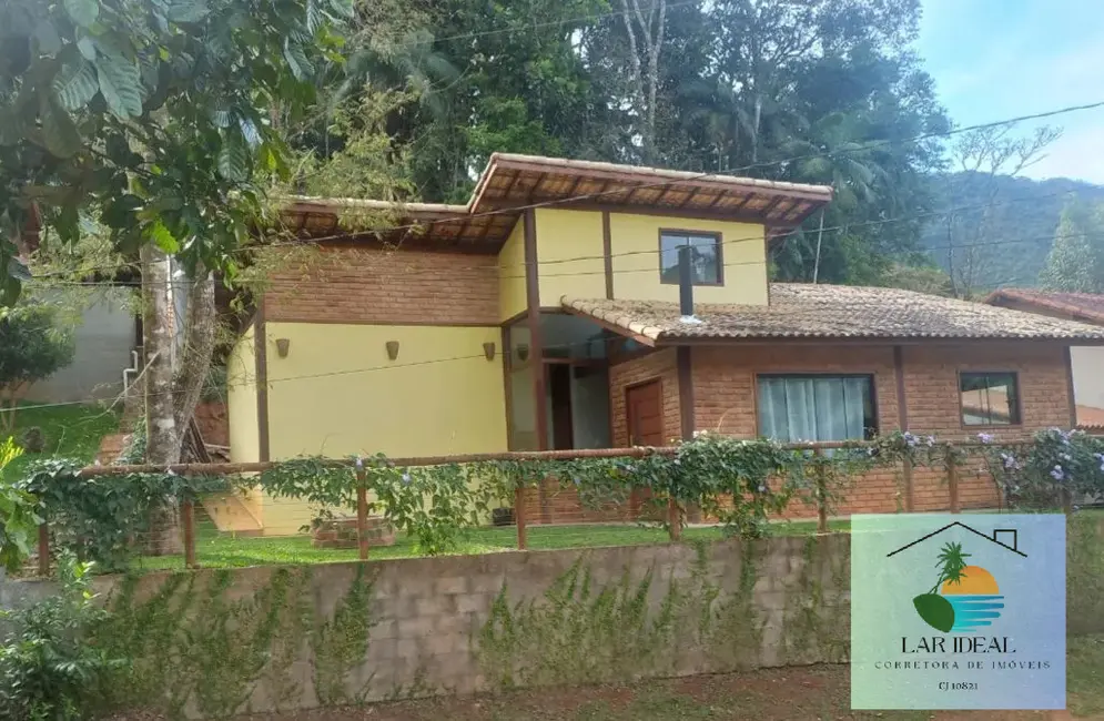 Foto 1 de Casa com 2 quartos à venda, 1100m2 em São Pedro da Serra, Nova Friburgo - RJ