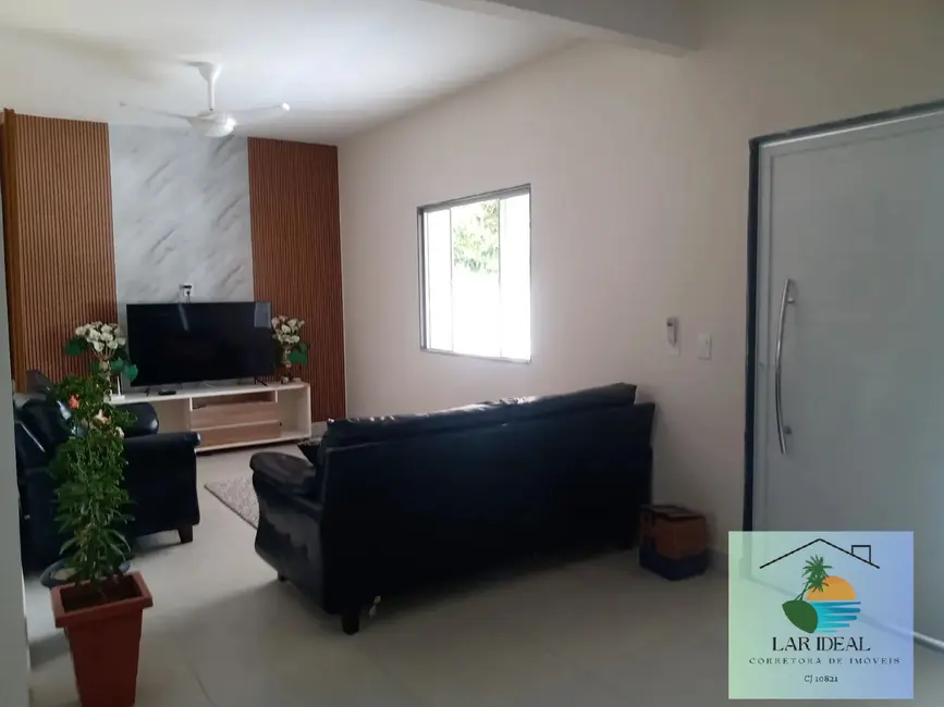 Foto 5 de Casa com 4 quartos à venda, 200m2 em Araruama - RJ