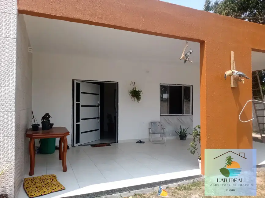 Foto 1 de Casa com 4 quartos à venda, 200m2 em Araruama - RJ