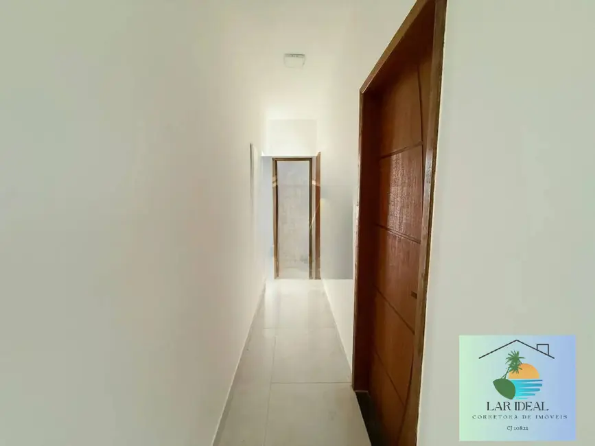 Foto 6 de Casa de Condomínio com 3 quartos à venda, 260m2 em Araruama - RJ