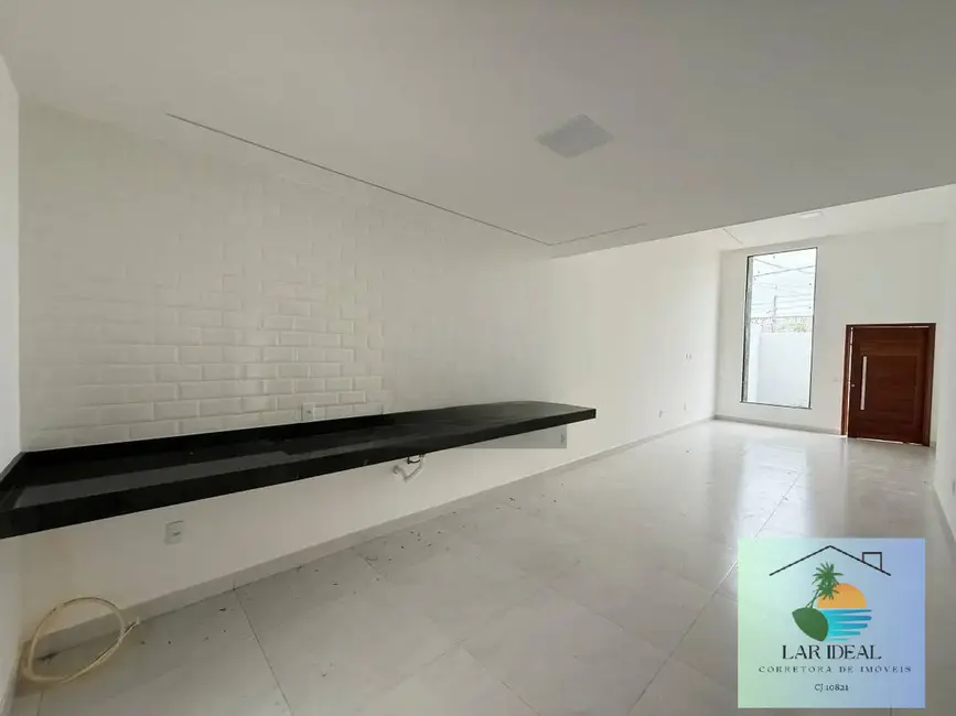 Foto 2 de Casa de Condomínio com 3 quartos à venda, 260m2 em Araruama - RJ