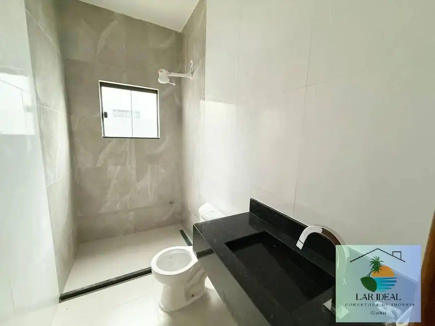 Foto 9 de Casa de Condomínio com 3 quartos à venda, 260m2 em Araruama - RJ