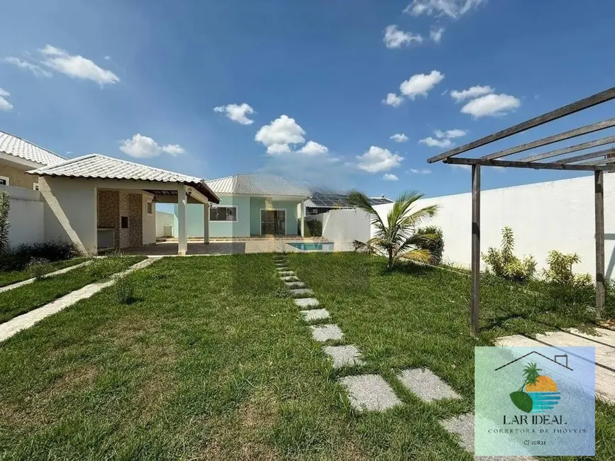 Foto 8 de Casa de Condomínio com 3 quartos à venda, 360m2 em Araruama - RJ