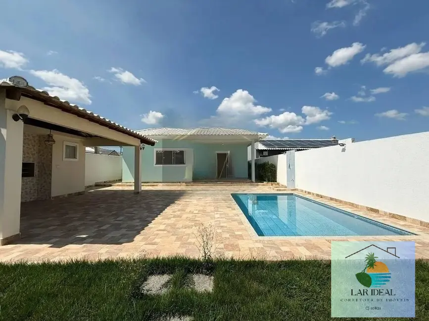 Foto 4 de Casa de Condomínio com 3 quartos à venda, 360m2 em Araruama - RJ