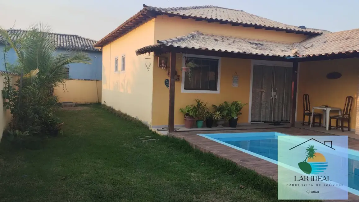 Foto 2 de Casa com 2 quartos à venda em Cabo Frio - RJ