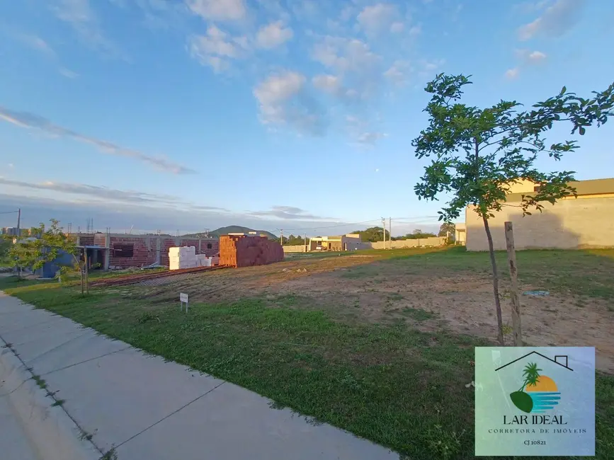 Foto 2 de Lote de Condomínio à venda, 252m2 em Nova São Pedro, Sao Pedro Da Aldeia - RJ